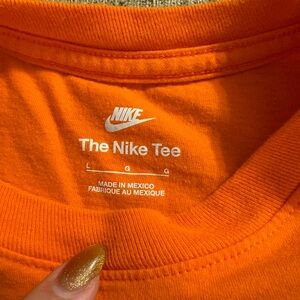 Boys Size L Nike Tee